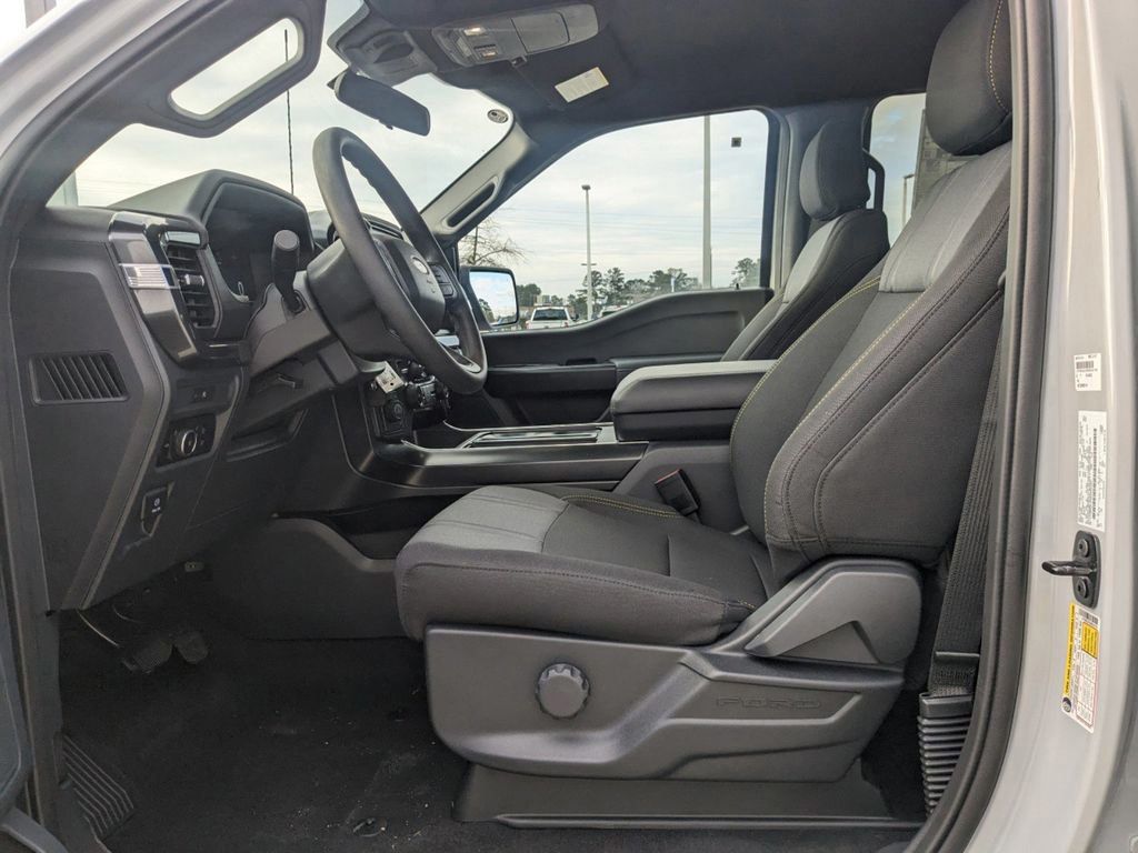 2025 Ford F-150 STX photo 13