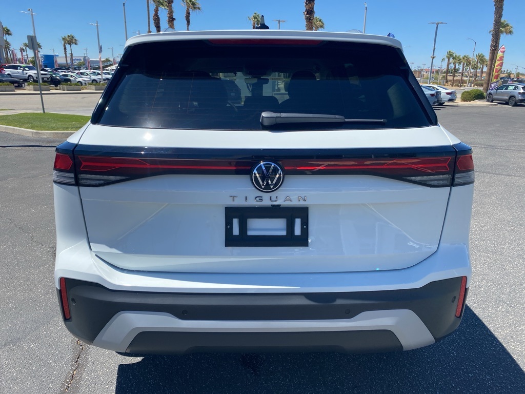 2025 Volkswagen Tiguan S photo 4