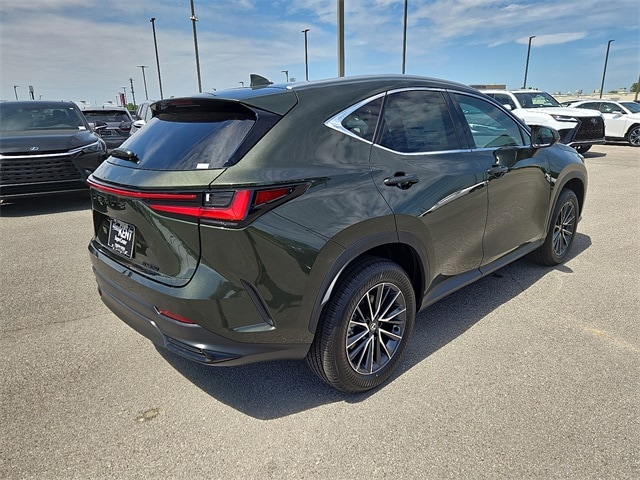 2026 Lexus NX 350 photo 3