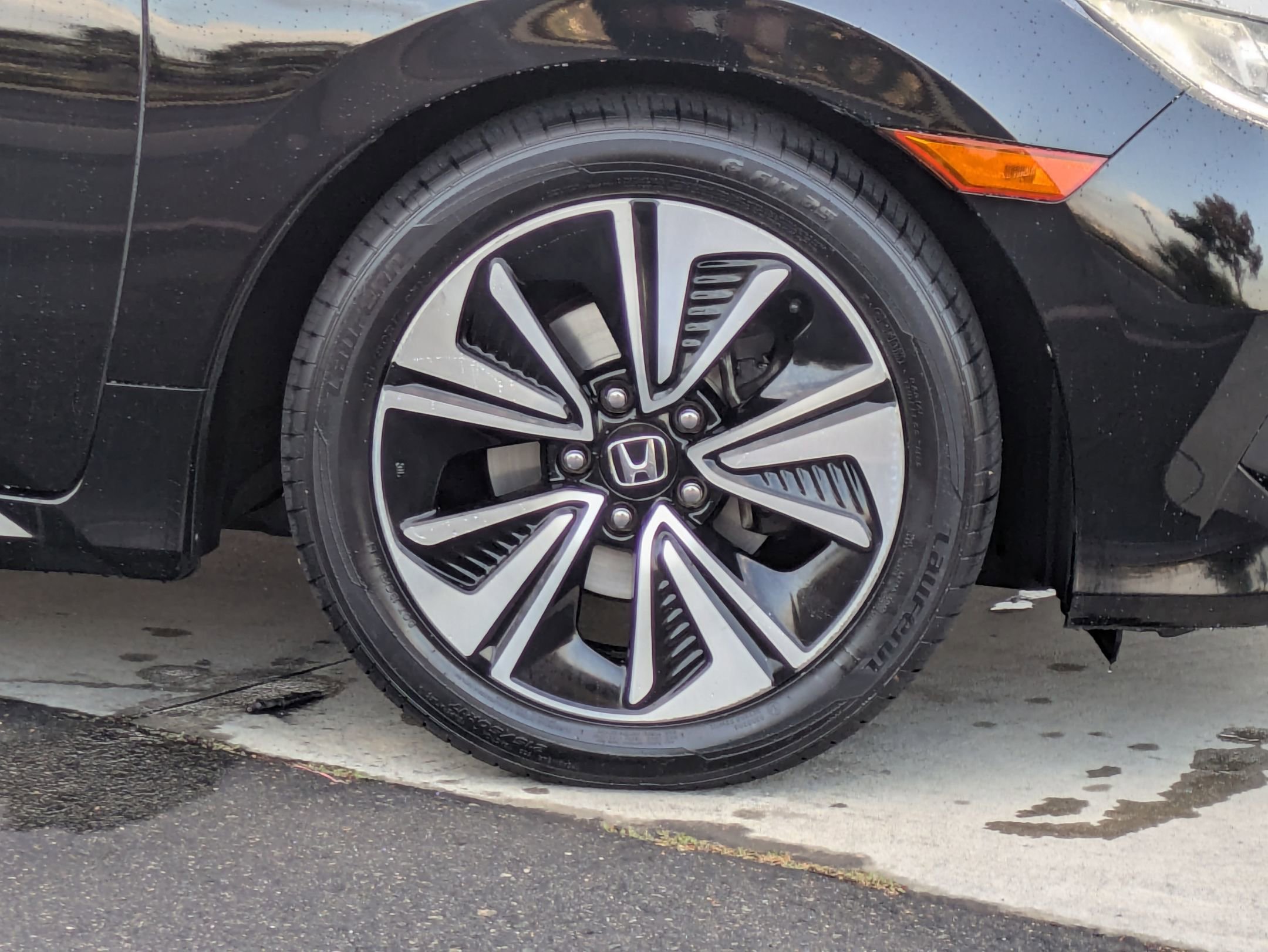2017 Honda Civic EX-T photo 12