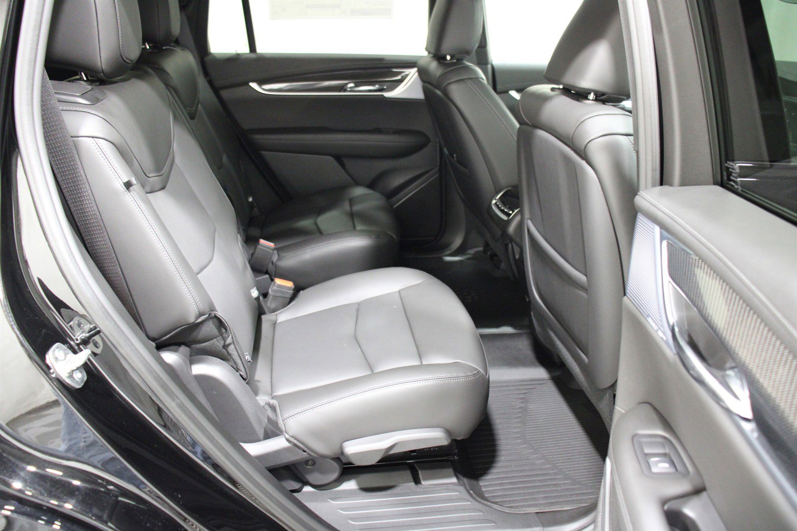 2025 Cadillac XT6 Sport photo 34