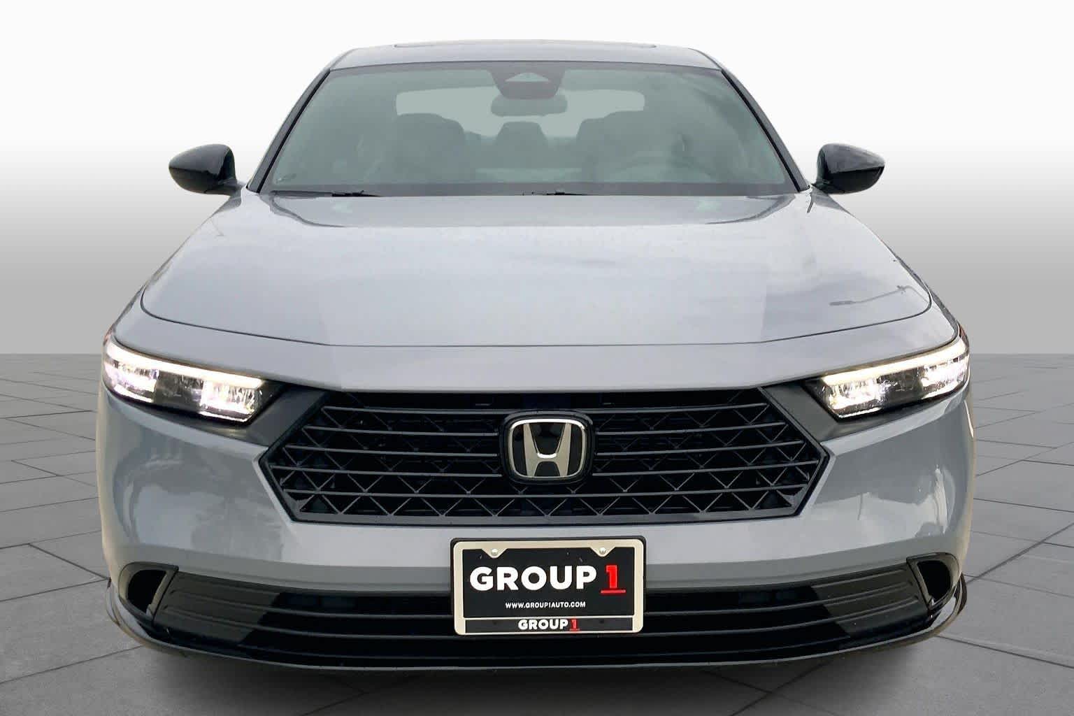 2025 Honda Accord Sport-L Hybrid photo 3