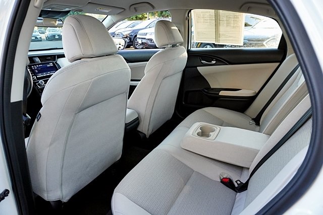 Used 2022 White Honda EX image 15