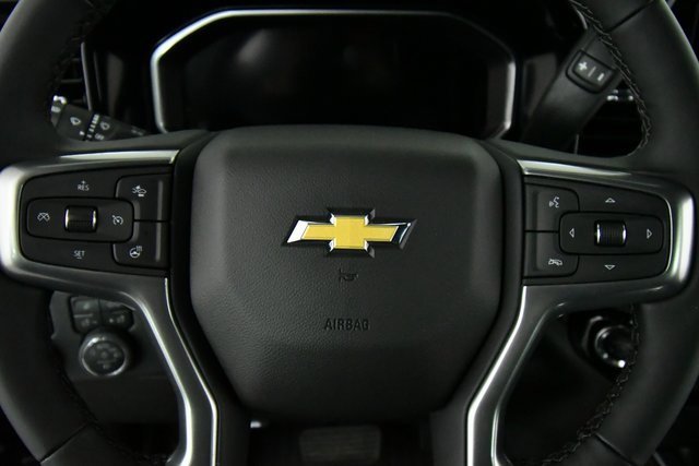 2026 Chevrolet Silverado 3500HD LT photo 2