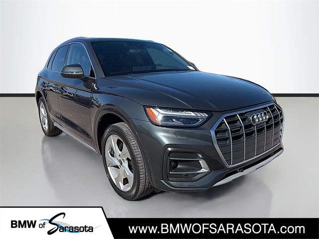 2021 Audi Q5 Prestige's photo