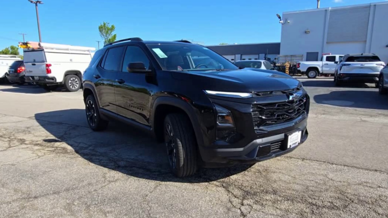 2026 Chevrolet Equinox RS photo 2