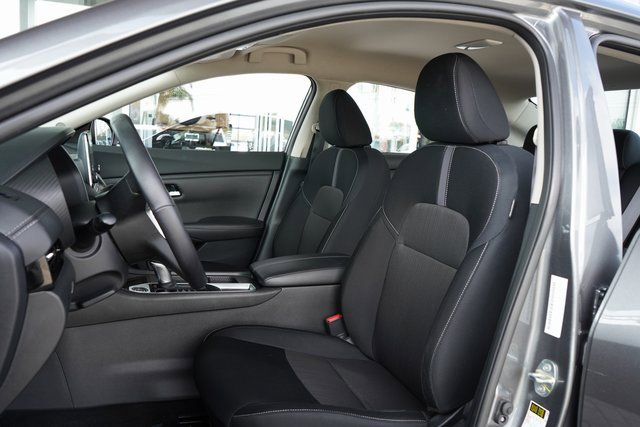 2021 Nissan Sentra SV photo 19