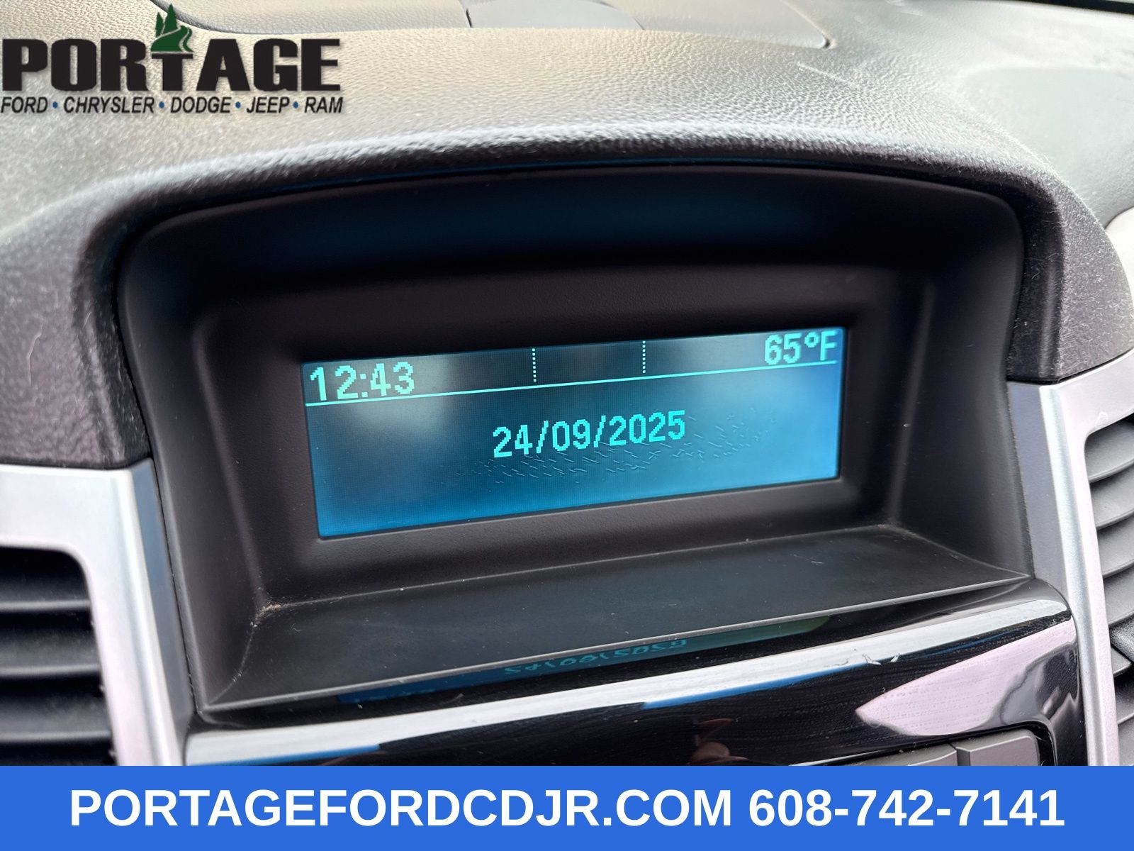 2011 Chevrolet Cruze LS photo 15