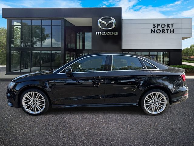 2017 Audi A3 2.0T Premium Plus photo 5