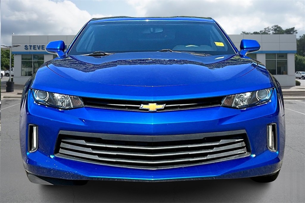 2018 Chevrolet Camaro 1LT photo 2