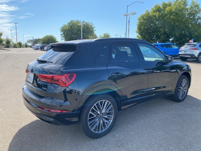 2025 Audi Q3 Premium photo 4