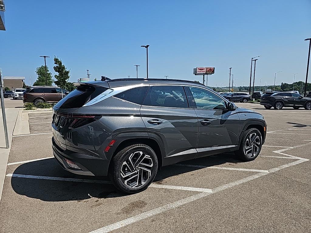 2025 Hyundai Tucson Limited photo 5