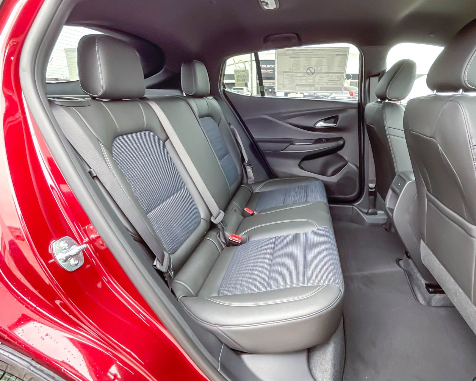 2025 Buick Envista Preferred photo 16