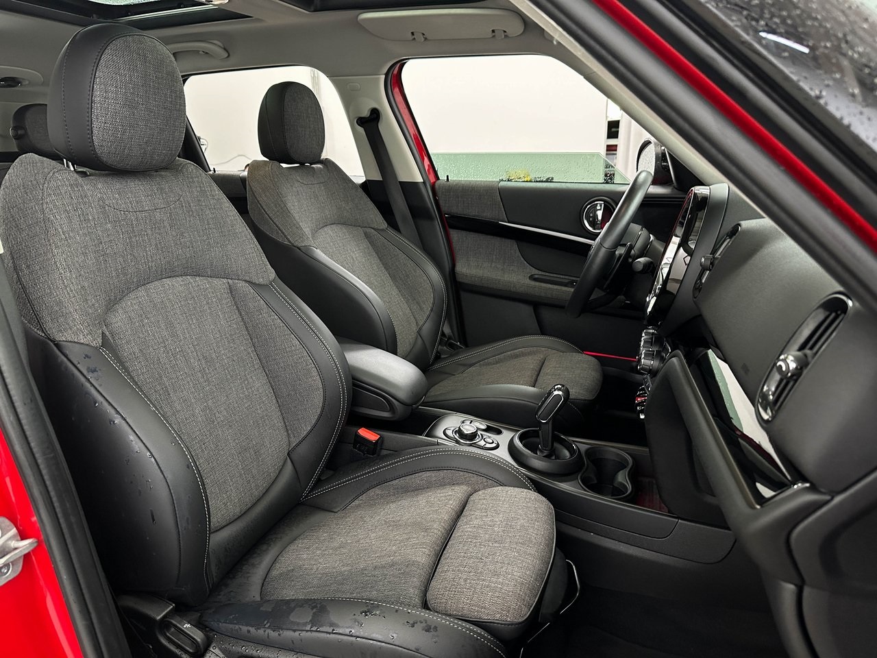 2022 Mini Cooper Signature photo 21