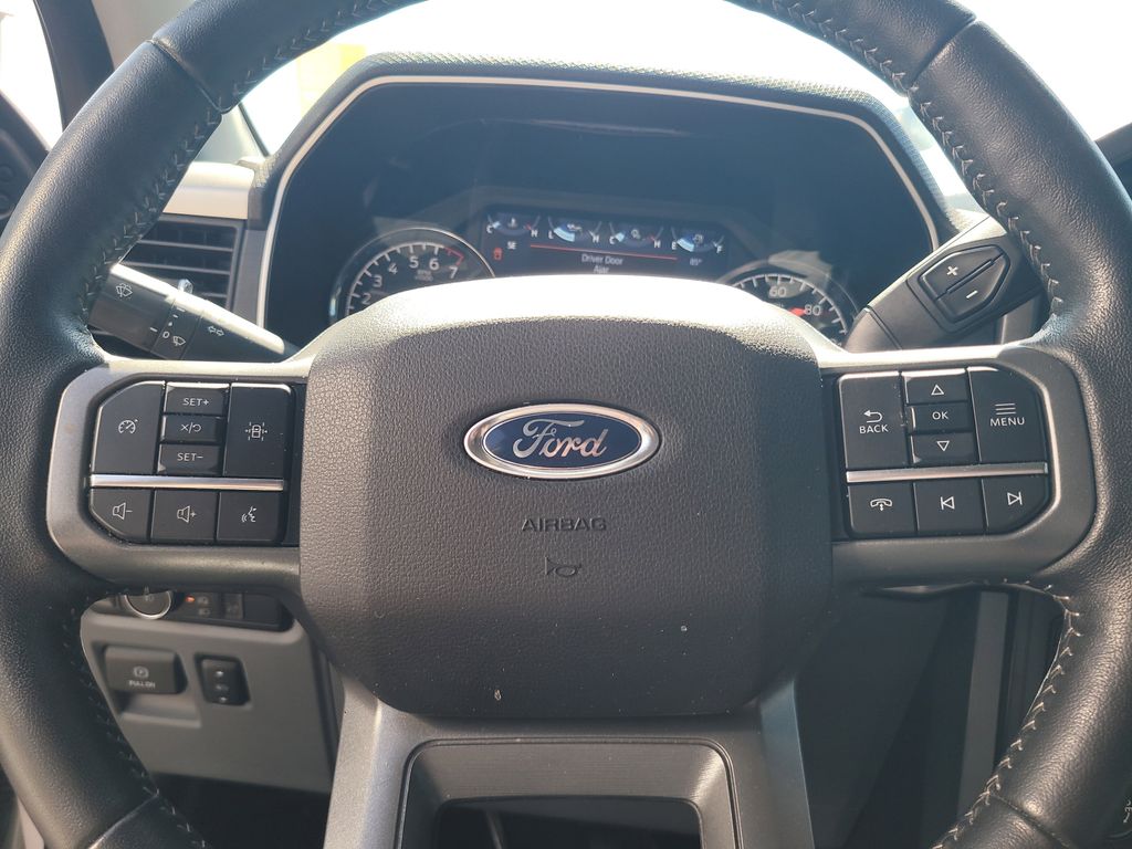 2022 Ford F-150 XLT photo 12