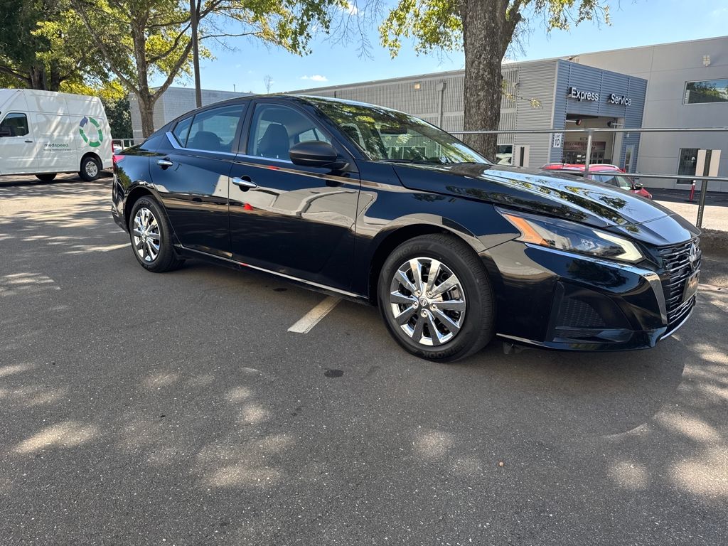 2024 Nissan Altima 2.5 S photo 7