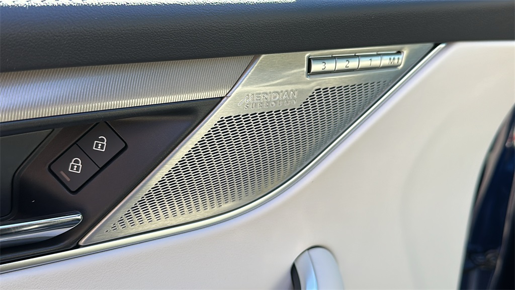 2026 Jaguar F-PACE P250 R-Dynamic S photo 10