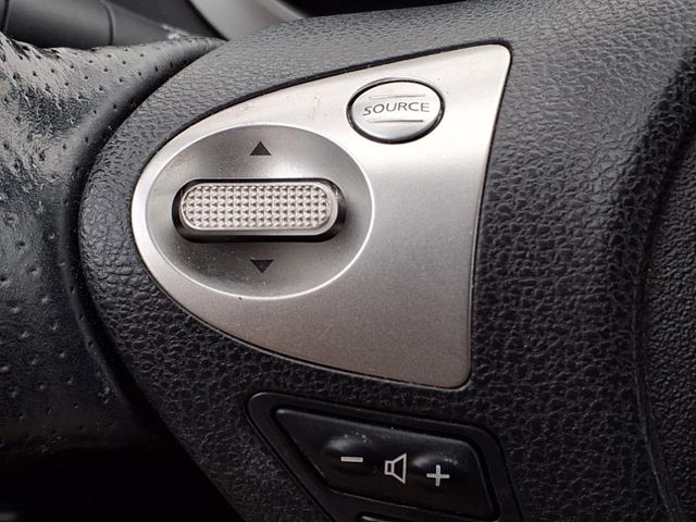 2012 Nissan Juke SL photo 16