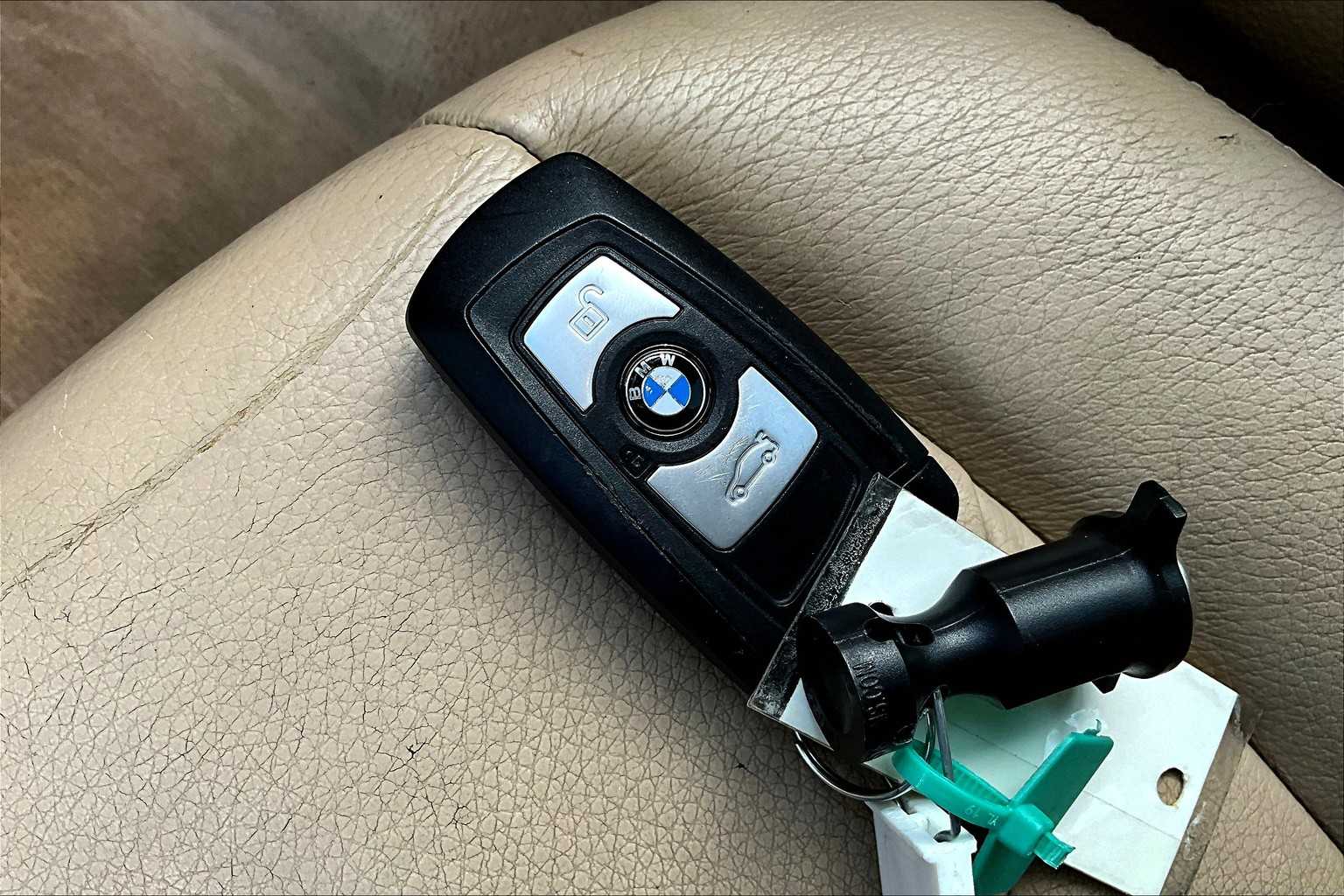 2014 Bmw 328i SA photo 12