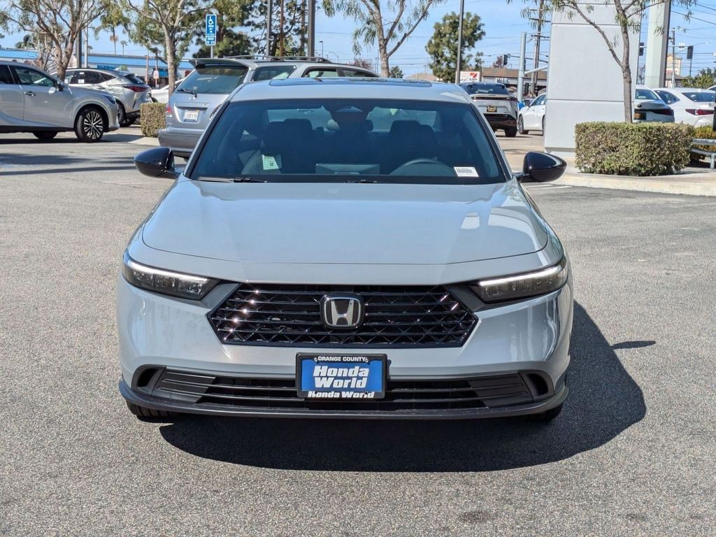 2025 Honda Accord Hybrid Sport photo 2