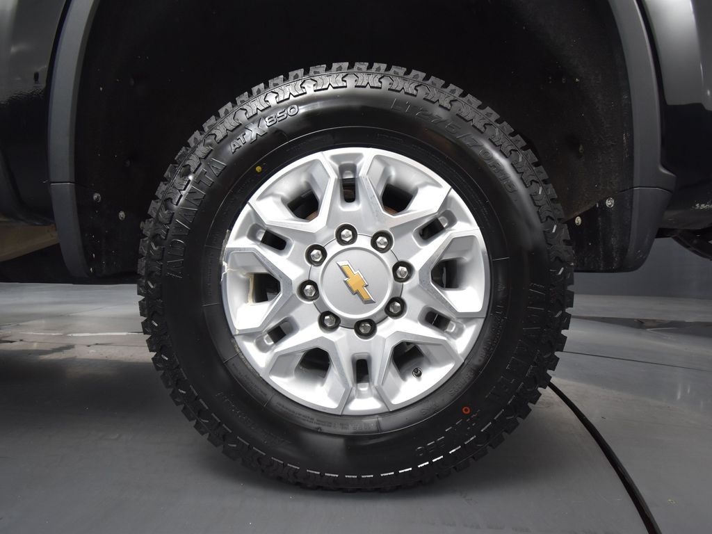 2022 Chevrolet Silverado 2500HD LTZ photo 10