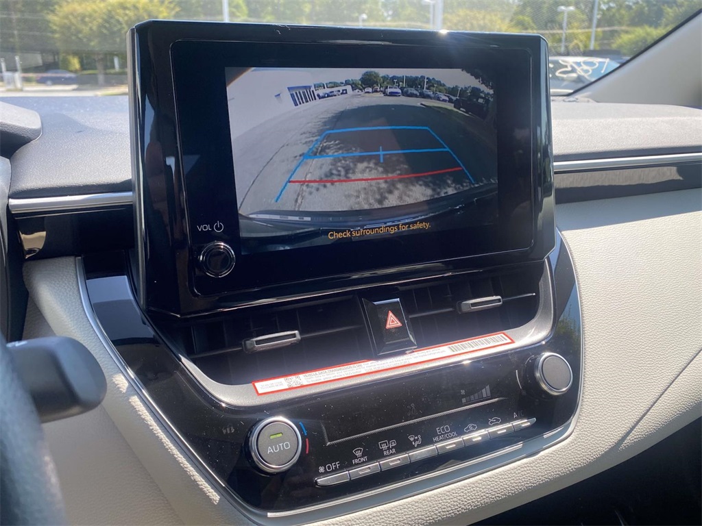 2026 Toyota Corolla LE photo 21