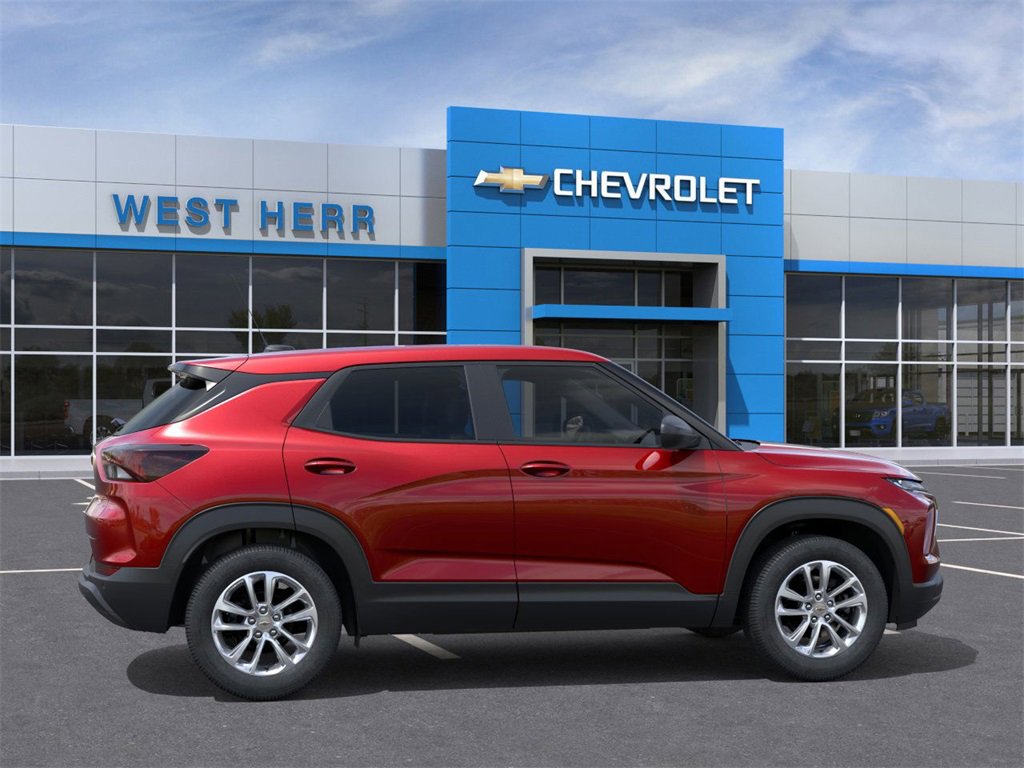 2026 Chevrolet Trailblazer LS photo 5