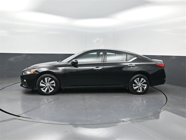 2021 Nissan Altima 2.5 S photo 2