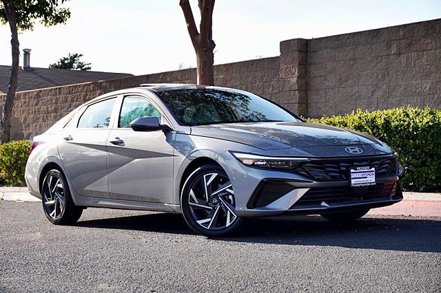 2025 Hyundai Elantra Hybrid Limited photo 2