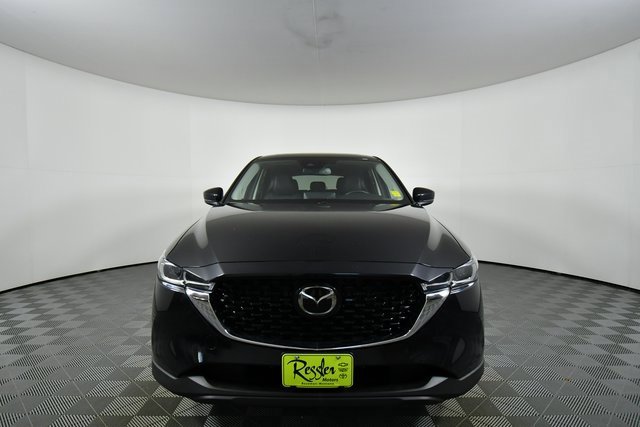 2022 Mazda CX-5 2.5 S Preferred photo 3