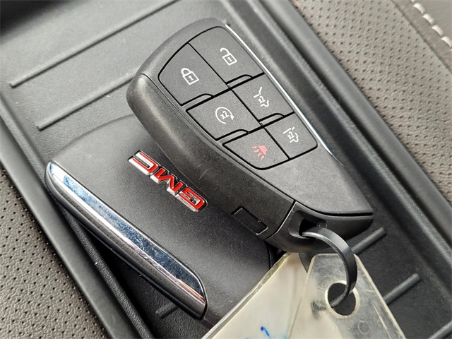 2024 Gmc Yukon XL SLT photo 31