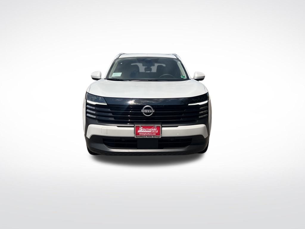 2025 Nissan Kicks SV photo 3