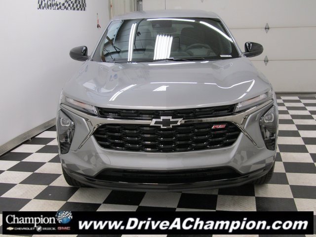 2026 Chevrolet Trax photo 2