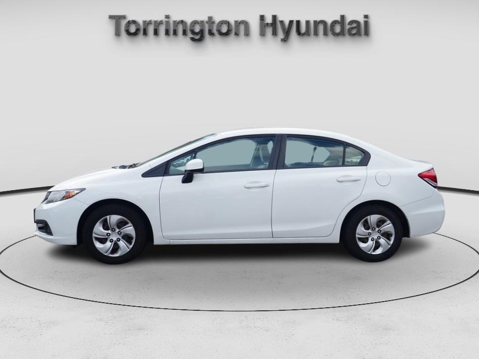 2013 Honda Civic LX photo 4