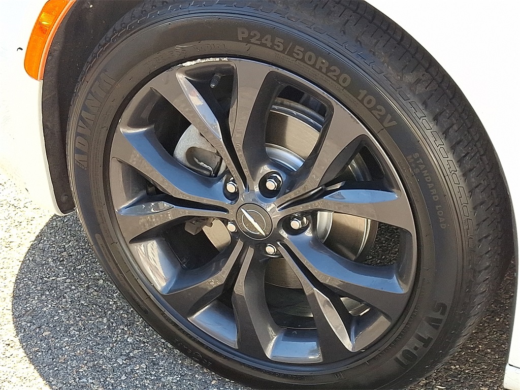 2018 Chrysler Pacifica Touring Plus photo 27