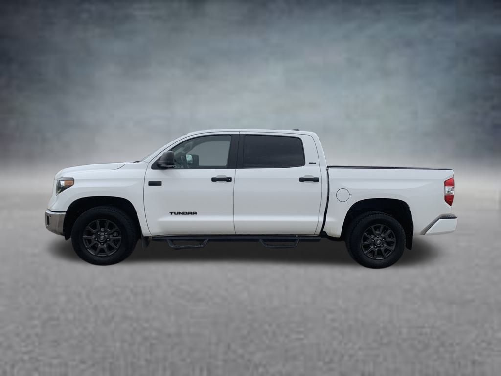 2021 Toyota Tundra SR5 CrewMax photo 4