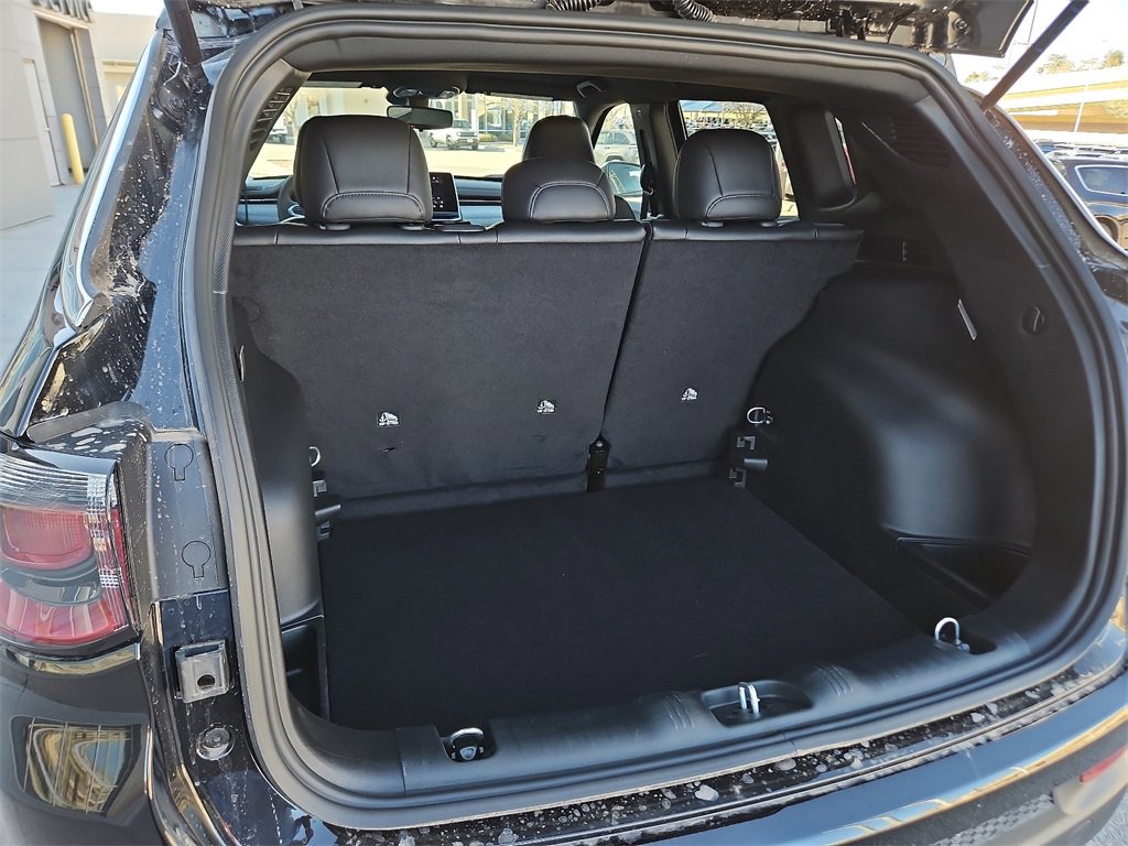 2025 Jeep Compass Latitude photo 8