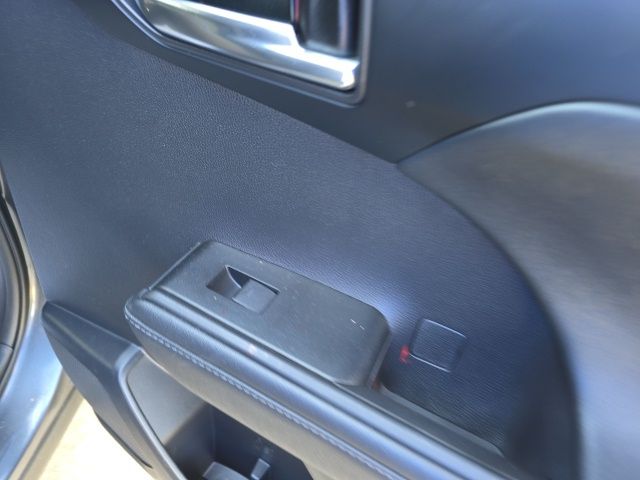 2021 Toyota Highlander XLE photo 30
