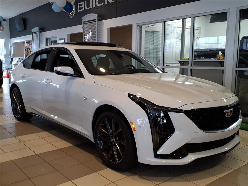 2026 Cadillac CT5 Sport's photo