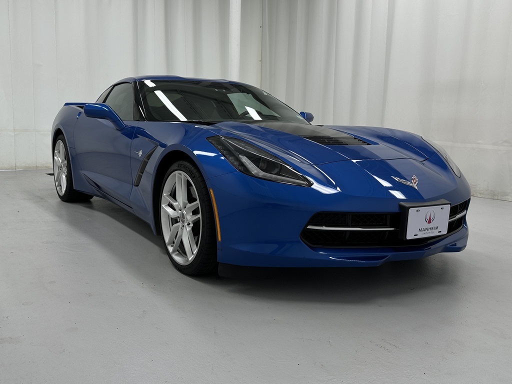 2015 Chevrolet Corvette Stingray Z51 2LT photo 2