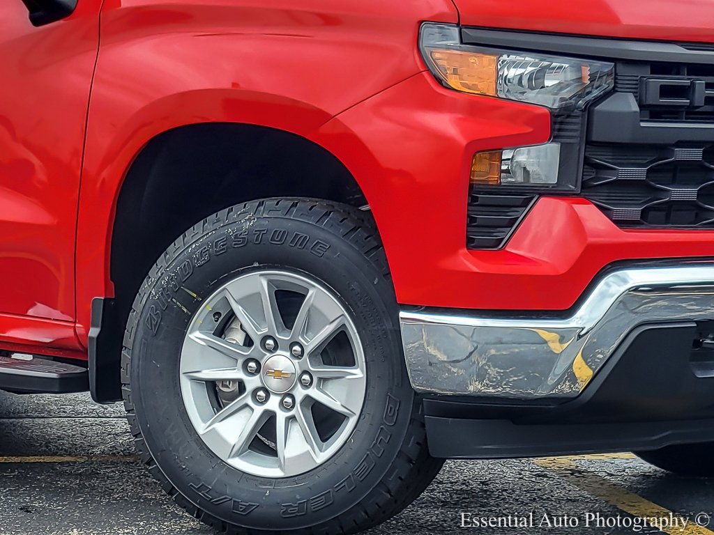 2025 Chevrolet Silverado 1500 photo 3