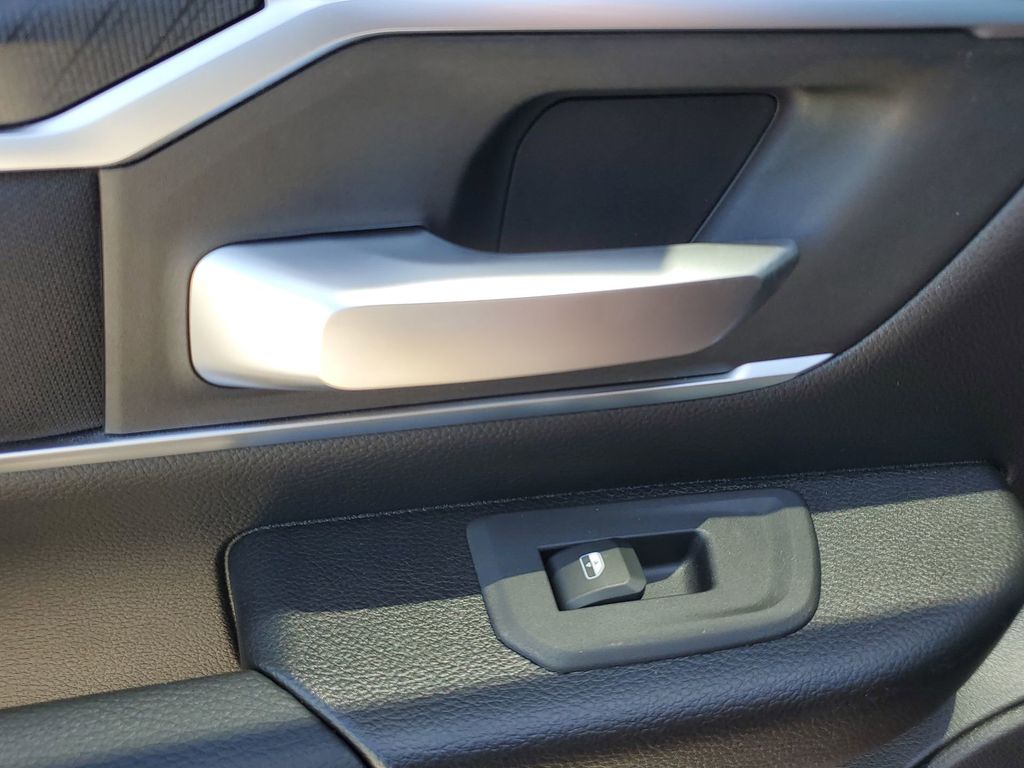 2026 Ram 1500 Big Horn photo 44