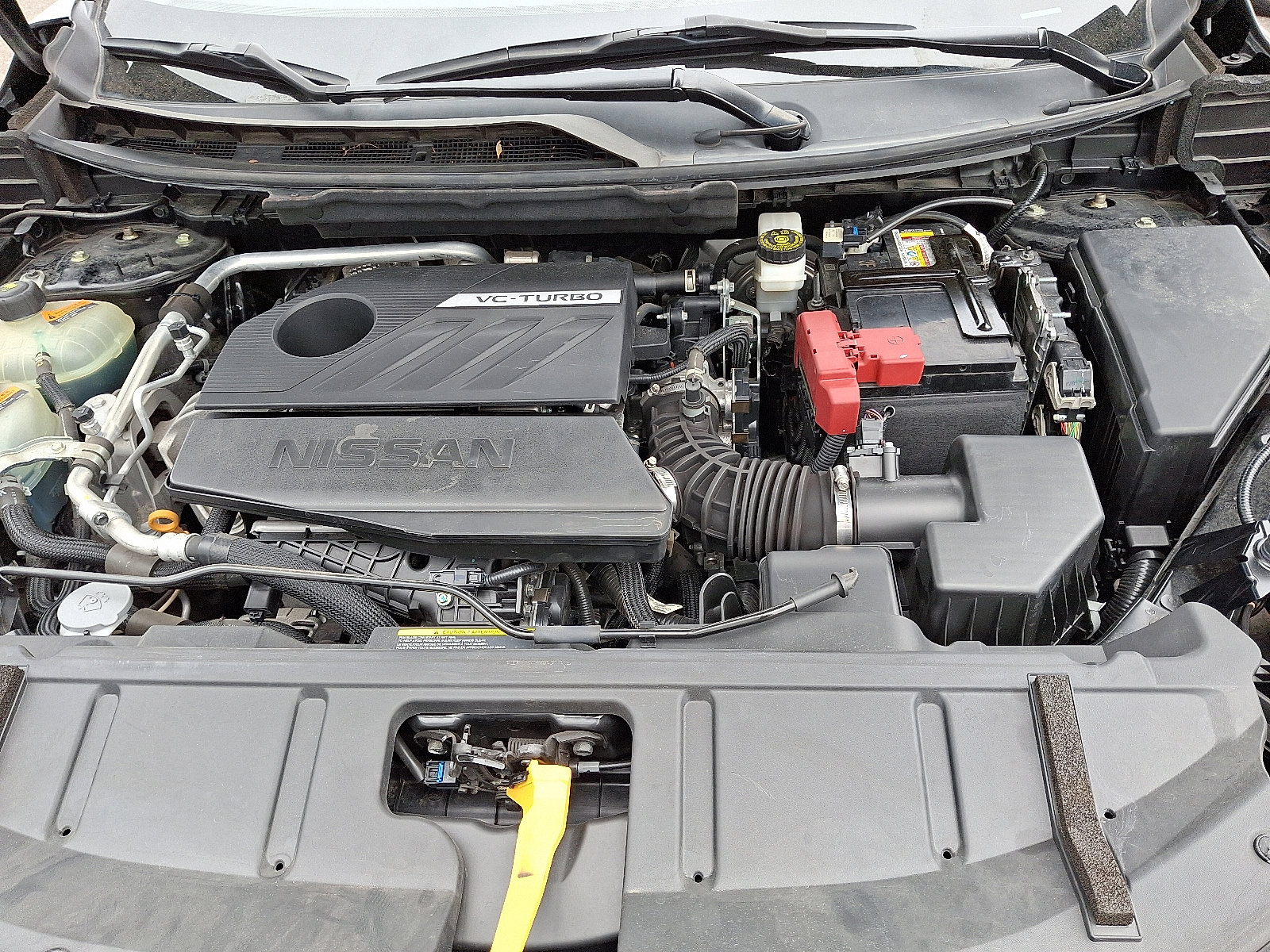 2022 Nissan Rogue SV photo 24