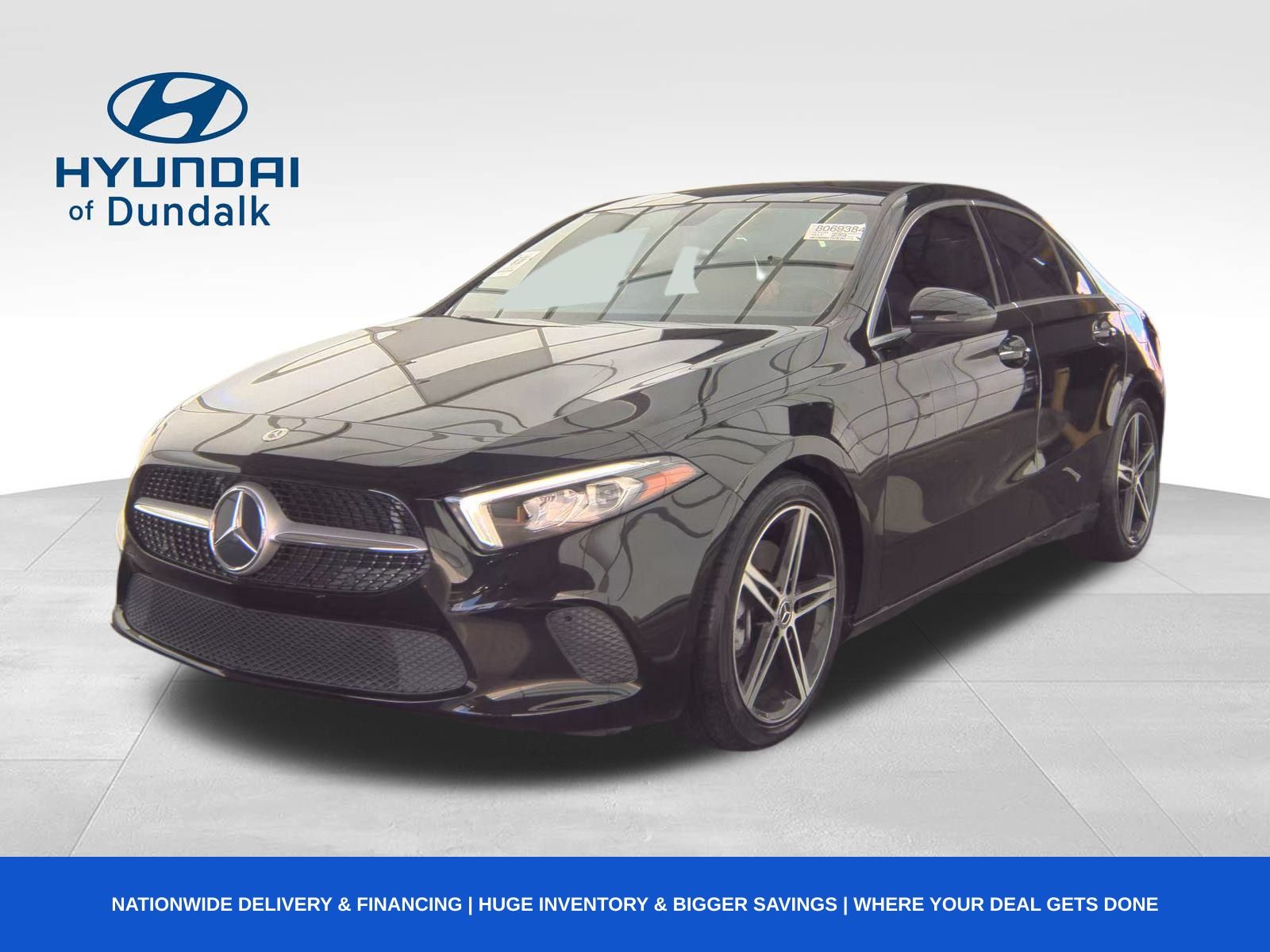 2022 Mercedes-Benz A-Class A220's photo