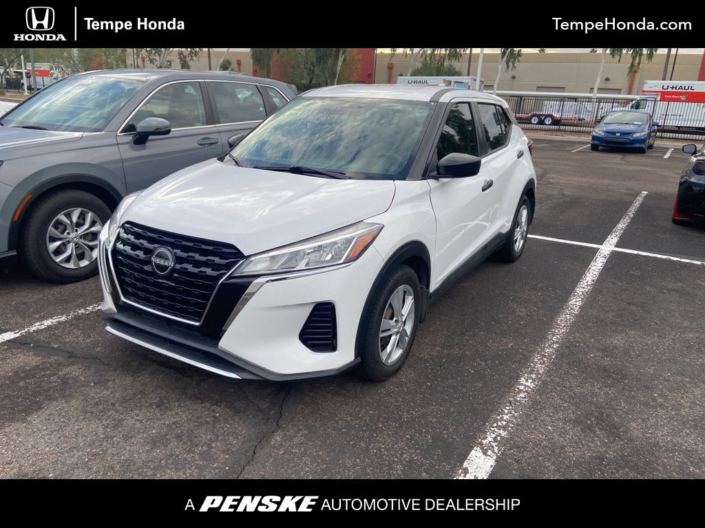 2022 Nissan Kicks S