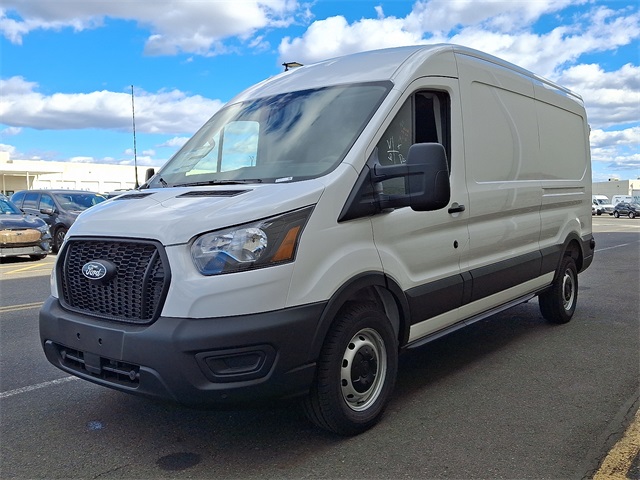 2026 Ford Transit photo 3
