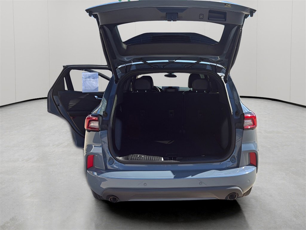 2023 Ford Escape ST-Line photo 36