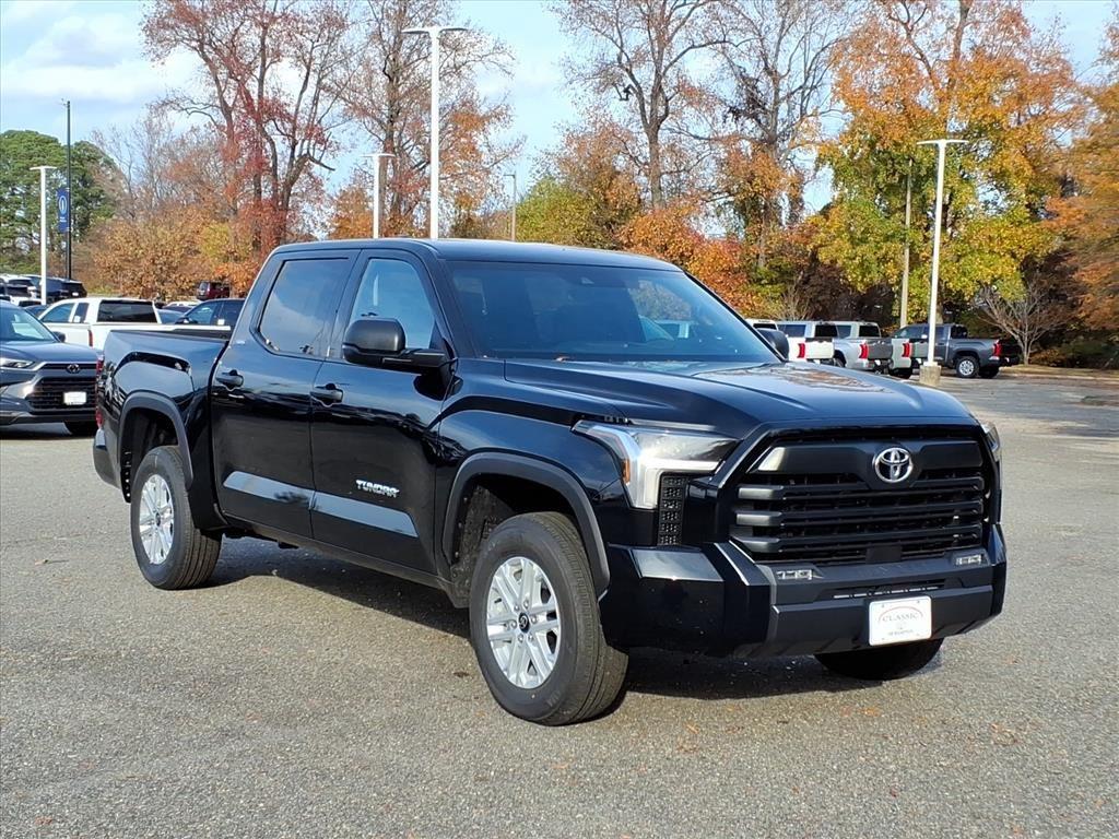 2026 Toyota Tundra SR5's photo