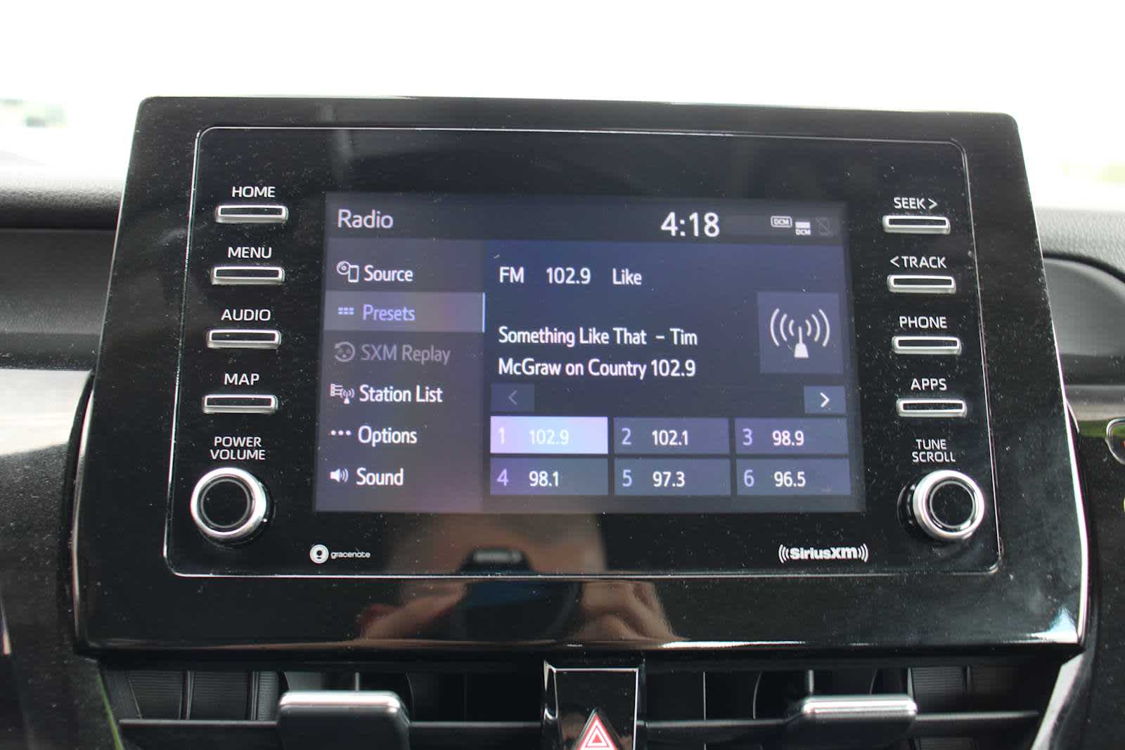 2024 Toyota Camry SE photo 23