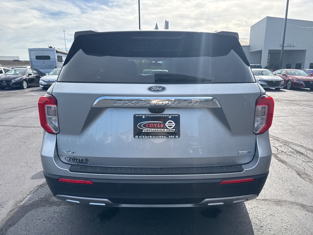 2020 Ford Explorer XLT photo 4